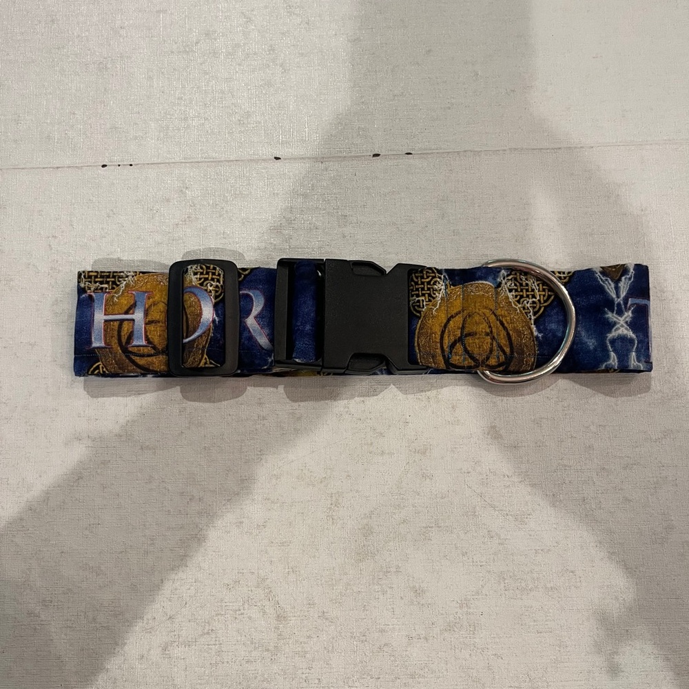 Handmade Blue and Gold Large thick THOR clip dog collar. GUC!